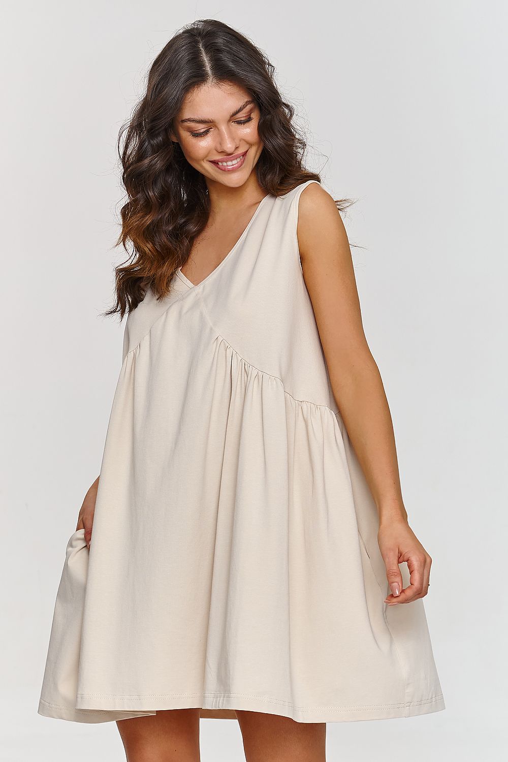  Dieninė suknelė model 209573 Makadamia 