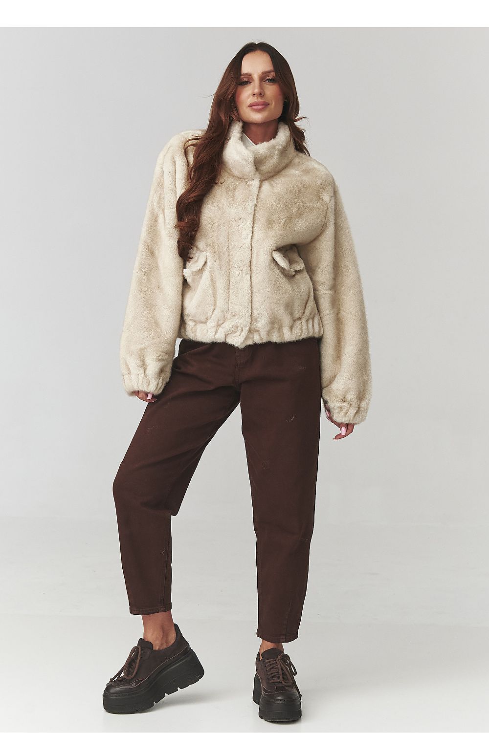  Striukė model 220779 Makadamia 